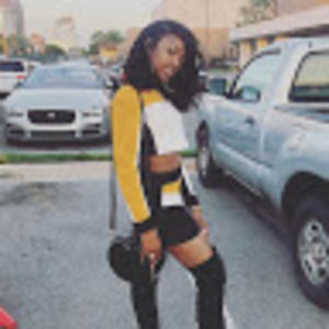 Meet your Posher, Miriam